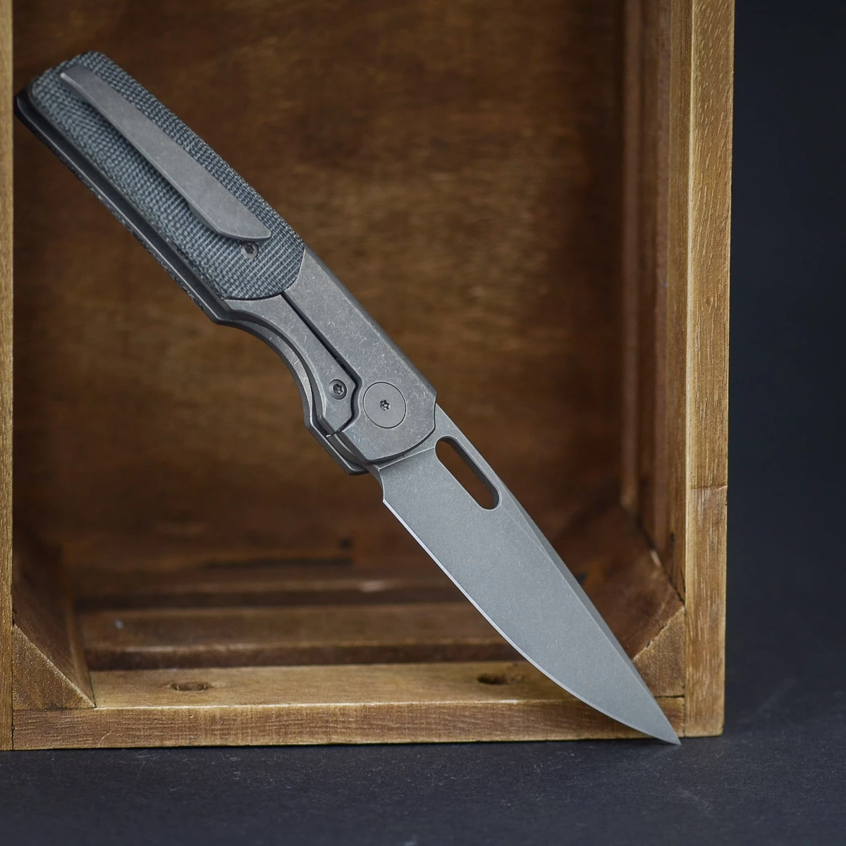 Bergblades Sweeney 4 Bergblades Sweeney - Image 2