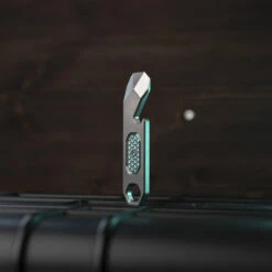 Guething Knives The Shim Prybar