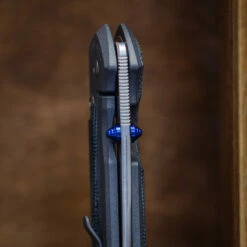 Chris Reeve Sebenza 31 Canvas Micarta Black - Double Lug And Blue Hardware 11 Chris Reeve Sebenza 31 Canvas Micarta Black - Double Lug And Blue Hardware -outdoor knives sale L31 Black Blue 3