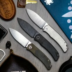 Urban EDC LC Titanium -outdoor knives sale Lifestyle 6 7a037a9d d1ca 4b6d 8384 2fa245eccb02 2000x