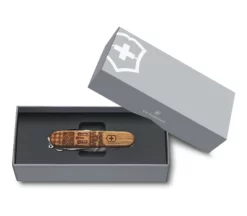 Victorinox Companion Wood Special Edition 2023 13 Victorinox Companion Wood Special Edition 2023 -outdoor knives sale SAK 1 3901 63L23 P2
