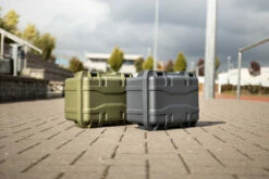 The Knife Lounge Case FIXED -outdoor knives sale combat beads concealed 02 1