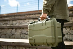 The Knife Lounge Case FIXED -outdoor knives sale combat beads concealed 06 1