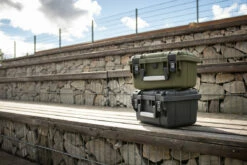 The Knife Lounge Case FIXED -outdoor knives sale combat beads concealed 08 1