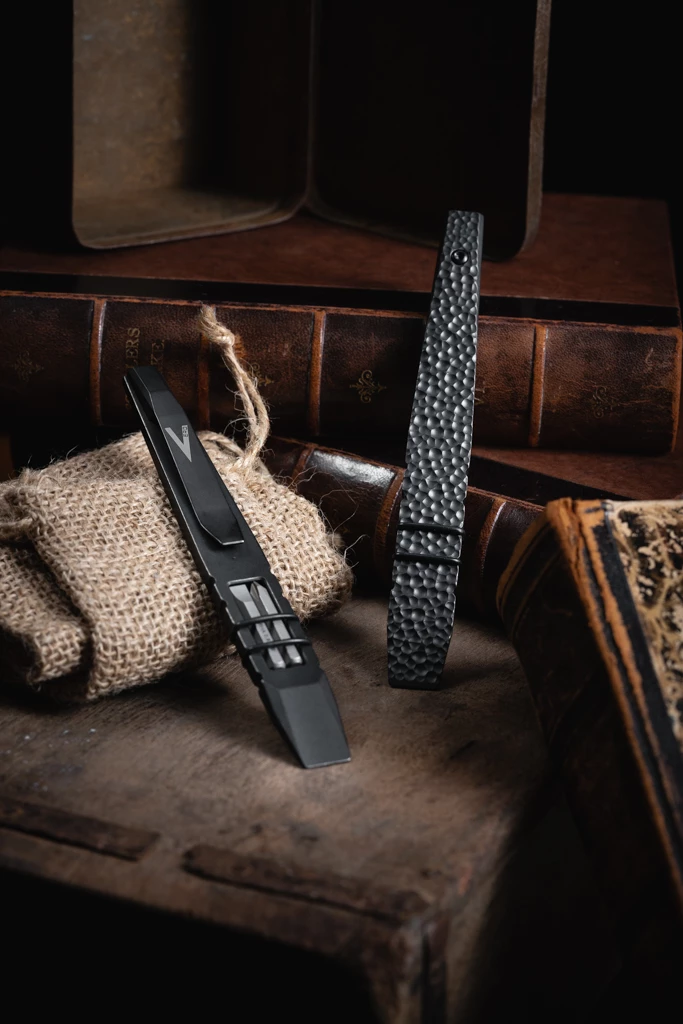 Vero Fulcrum Pitted Blackwashed 3 Vero Fulcrum Pitted Blackwashed