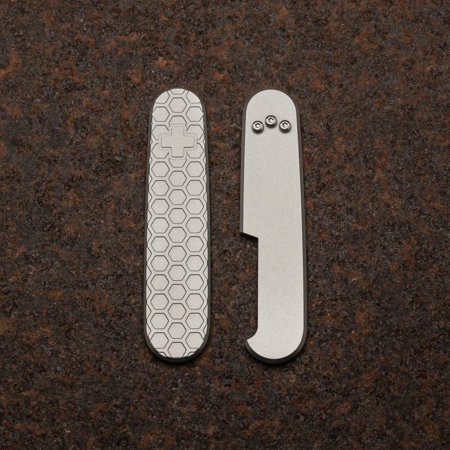 Daily Customs 91 Mm Honeycomb 2D Titan 3 Daily Customs 91 Mm Honeycomb 2D Titan