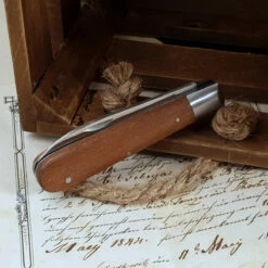 Otter Pocket Knife 161 10 Otter Pocket Knife 161 -outdoor knives sale otter161closed