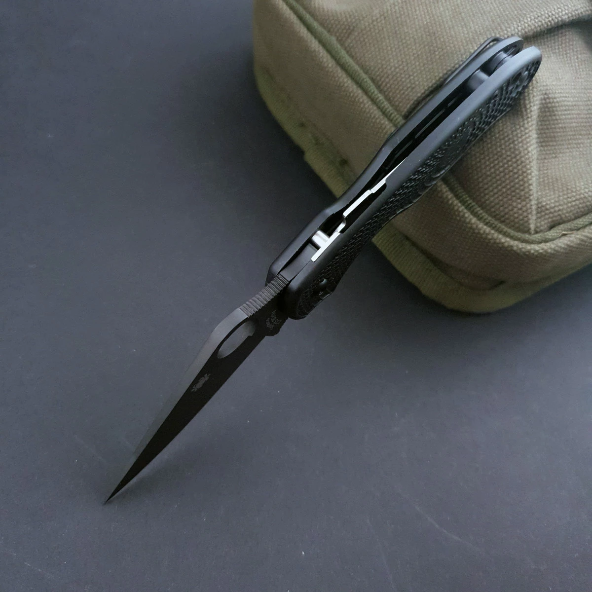 Spyderco Para 3 Lightweight All Black 7 Spyderco Para 3 Lightweight All Black - Image 5