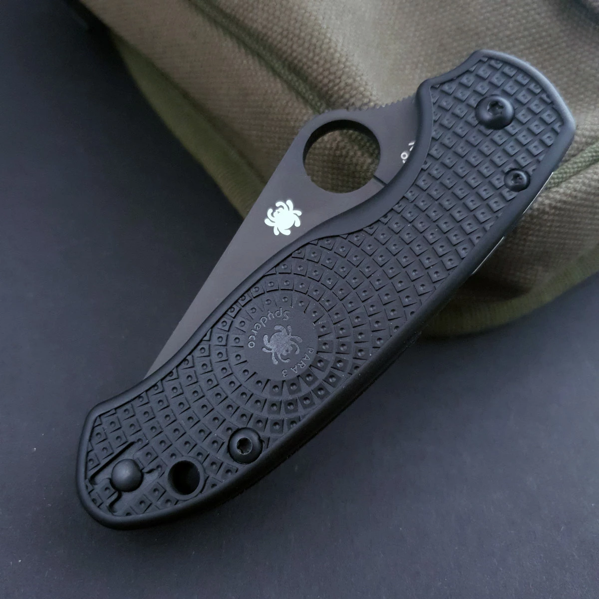 Spyderco Para 3 Lightweight All Black 8 Spyderco Para 3 Lightweight All Black - Image 6