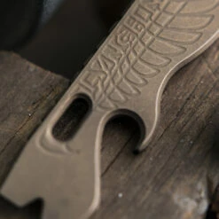 Lynch All Access Pass V1.7 "Double Wing" Prybar - Bronze 7 Lynch All Access Pass V1.7 "Double Wing" Prybar - Bronze -outdoor knives sale v1.720Double20Wing3